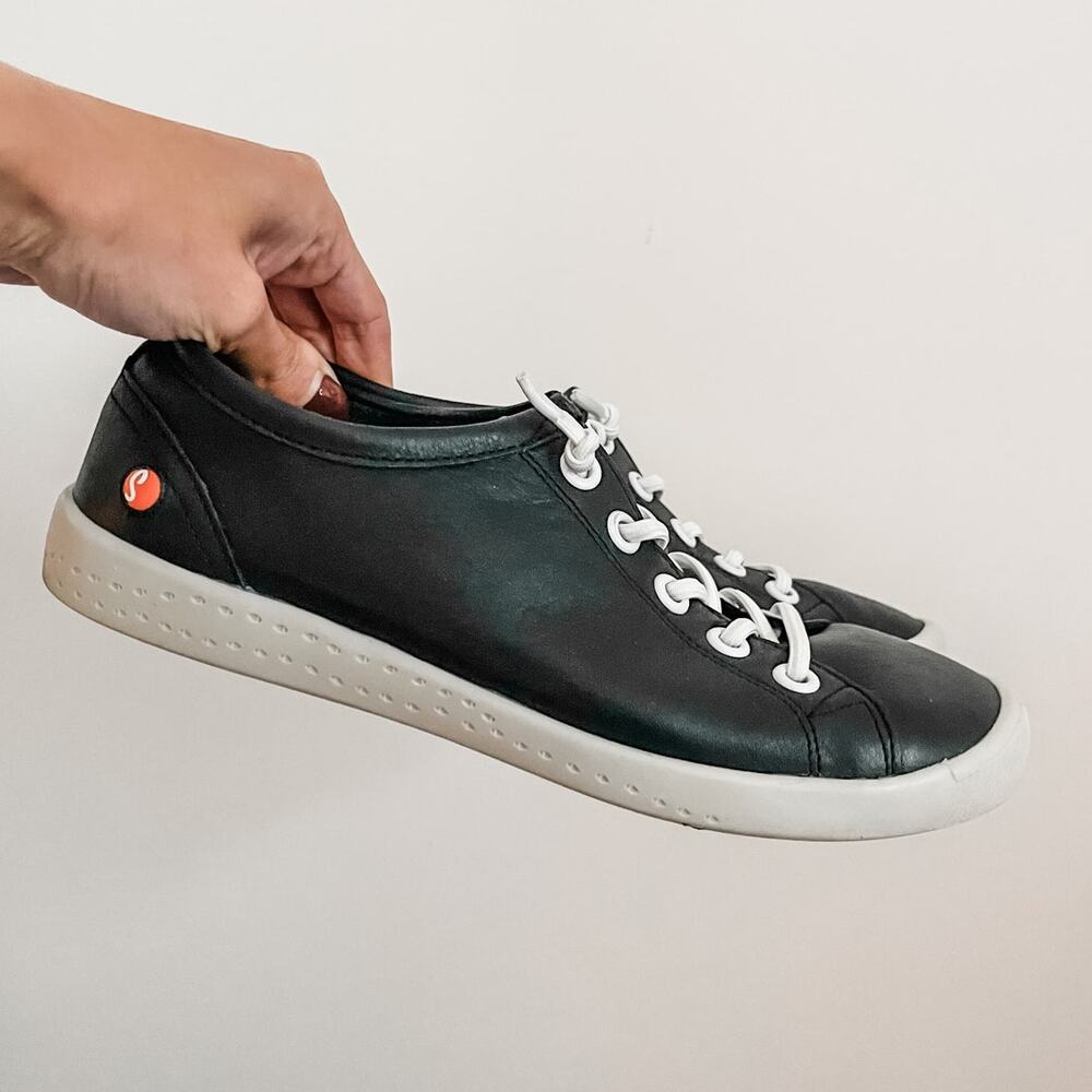 Softinos Isla Black Slip Ons 7.5